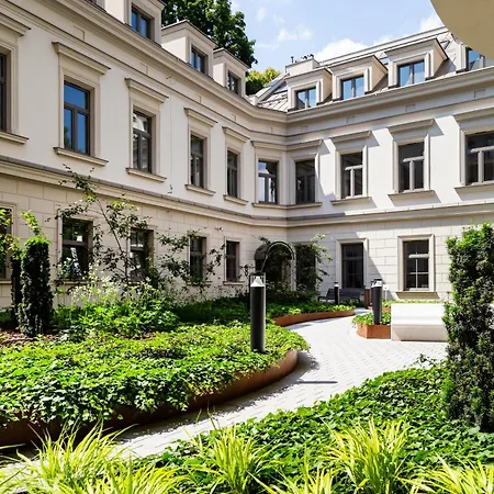 Househost Smolensk 33-308a