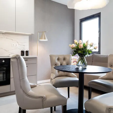 Househost Smolensk 33-308a