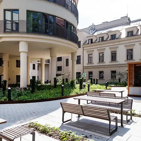 Househost Smolensk 33-308a * 크라쿠프